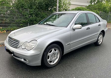 Mercedes-Benz C 180 Classic / Top gepflegt/ 68TKM