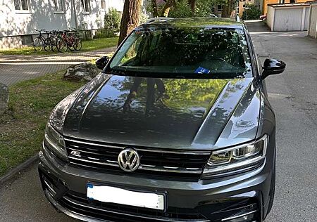 VW Tiguan Volkswagen 2.0 TDI R-line 4Motion DSG Offroad Top