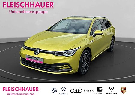 VW Golf Volkswagen 1,5eTSI VIII Style Navi,Matrix,AHK,CarPlay