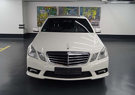 Mercedes-Benz E 500 4Matic 7G-TRONIC Avantgarde