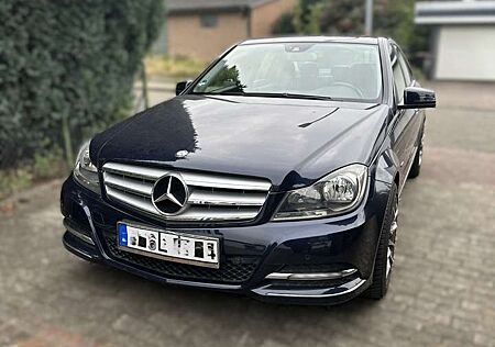 Mercedes-Benz C 180 C-Klasse BlueEFFICIENCY Avantgarde
