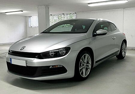 VW Scirocco Volkswagen 2.0 TSI Sport -wenig km