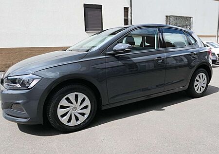 VW Polo Volkswagen Comfortline DSG 39900 km! Keyless! SHZ! PDC