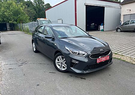 Kia Cee'd Ceed / Vision/Scheckheft/Kamera/Navi/Temp./SHZ/LHZ/Klima
