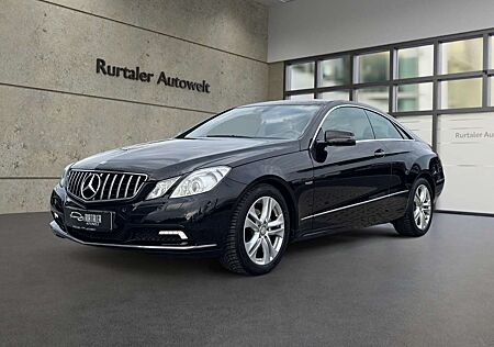 Mercedes-Benz E 250 E Coupe CGI BlueEfficiency *NAVI*PDC