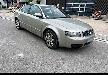 Audi A4 2.4