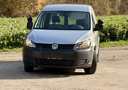 VW Caddy Volkswagen Casten 2015 1.6TDI 102PS Automatik 1Hand