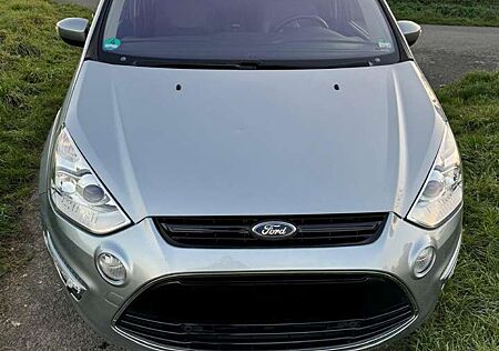 Ford S-Max 1.6 EcoBoost Start Stopp System Titanium