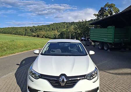 Renault Megane Life