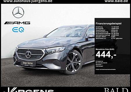 Mercedes-Benz E 300 de 4M T Avantgarde/LED/360/Distr/Memo-Park