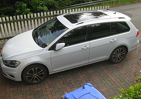 VW Golf Variant Volkswagen 1.4 TSI DSG Sound