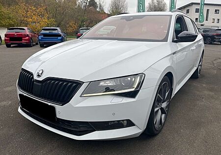 Skoda Superb Combi Sportline 4x4 Panorama|Xenon|AHK