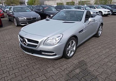 Mercedes-Benz SLK 250 Panodach Leder Navi PDC zus. WR