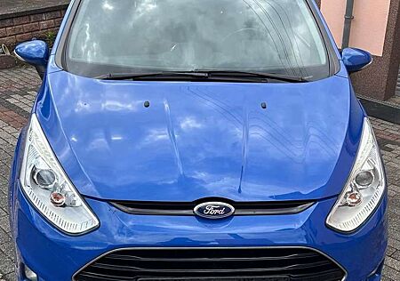 Ford B-Max Titanium Winterpaket