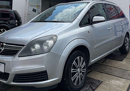 Opel Zafira 1.6 Benzin 7-Sitzer Anhangerkupplung