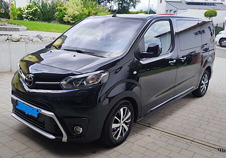 Toyota Pro Ace Proace Proace D-4D 2,0-l-D-4D L1 (8-Si.) Verso Family Com