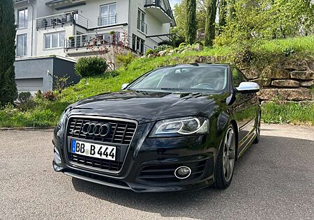 Audi S3 *Leder*Xenon*Navi*Pano*Automatik*5T*8xAlu*