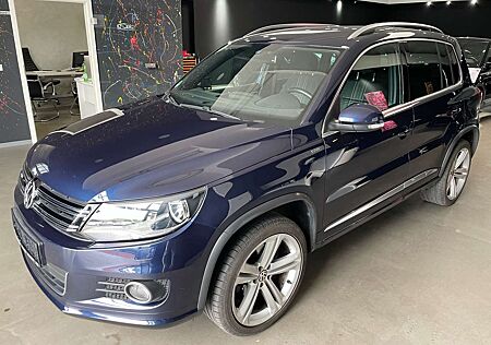 VW Tiguan Volkswagen Lounge Sport*TÜV NEU*NAVI*SH*PDC*Kamera*FS*ALU*