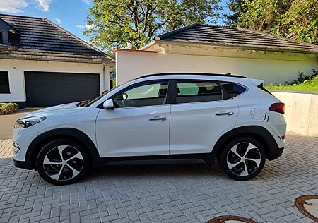 Hyundai Tucson 1.6 Turbo 4WD DCT Premium