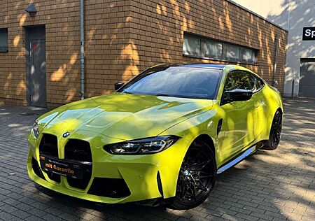 BMW M4 Coupe Competition/CURVED-DISPLAY/TOP-OPTIK///