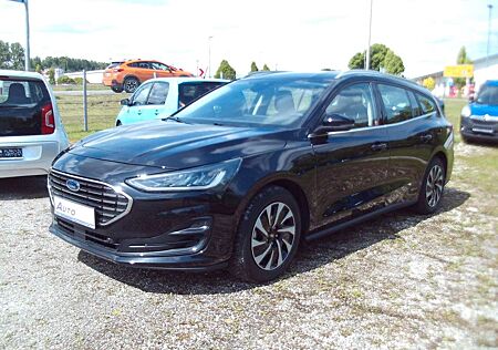 Ford Focus Turnier Titanium Automatik Kamera Tempomat