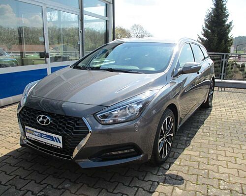 Hyundai i40 cw blue Space+1.Hand+AHK+Navi