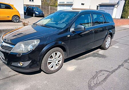 Opel Astra H Caravan Innovation XENON FULL SERVICE