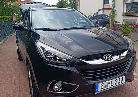 Hyundai ix35 1.6 2WD Fifa World Cup Edition TÜV NEU!!!