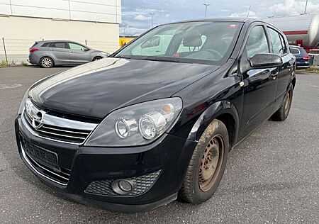 Opel Astra H Lim. Basis