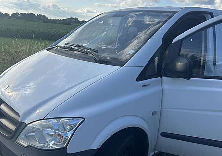 Mercedes-Benz Vito lang