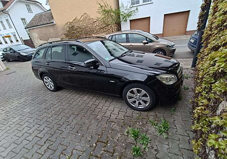 Mercedes-Benz C 180 T CGI Automatik BlueEFFICIENCY