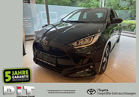 Toyota Yaris 1.5 Hybrid Klimaautomatik, Kamera, BT