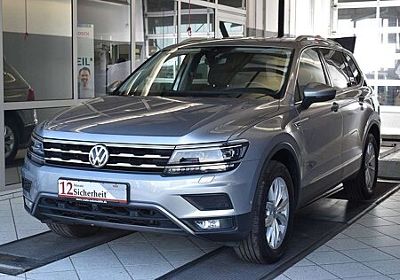 VW Tiguan Allspace Volkswagen 2.0TDI Highline 4Motion DSG*AHK