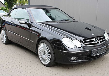 Mercedes-Benz CLK 320 CDI Cabrio AVANTGARDE 7G-TRONIC/AHK/BI-Xenon/Leder