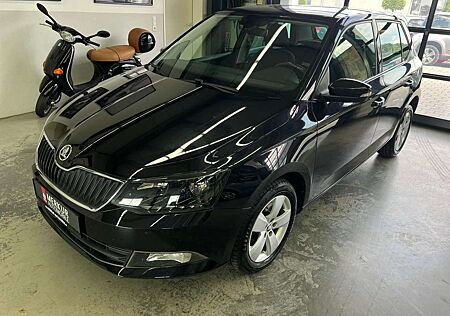 Skoda Fabia 1.2 TSI Style+Klimaaut.+SHZ+PDC+Alu+1.Hand