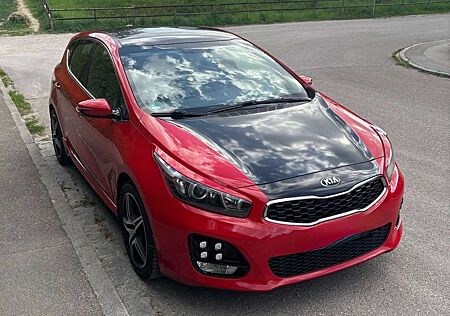 Kia Cee'd Ceed / Ceed 1.0 T-GDI ISGGT Line