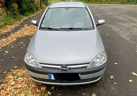 Opel Corsa 1.2 16V Klima ALU HU