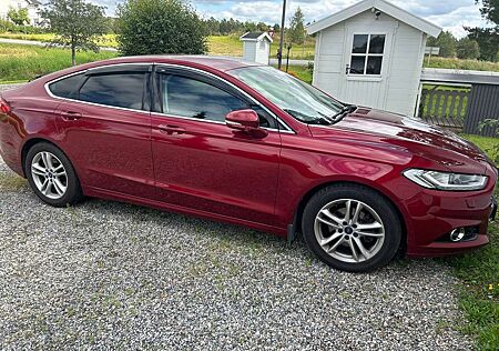 Ford Mondeo 2.0 EcoBoost Start-Stopp Autom. Titanium