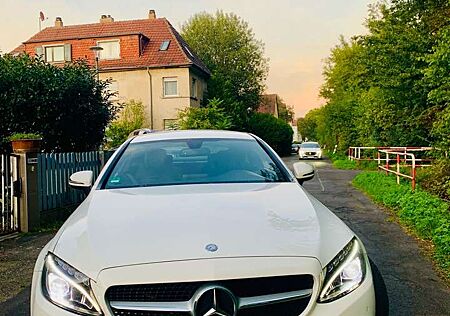 Mercedes-Benz C 180 Coupe 9G-TRONIC