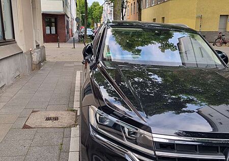VW Touareg Volkswagen 3.0 V6 TDI 4Motion DPF Automatik