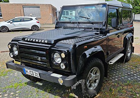 Land Rover Defender 90 Station Wagon Style