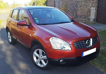 Nissan Qashqai 2.0 4 x 4 CVT tekna