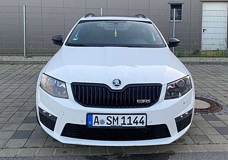 Skoda Octavia +2.0+TSI+(Green+tec)+DSG+RS