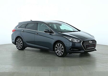 Hyundai i40 2.0 GDI Premium LEDER+LED+NAVI+PANO+SHZ+ Navi