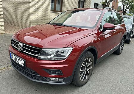 VW Tiguan Volkswagen 2.0 TDI SCR (BlueMotion Technology) Comfortline
