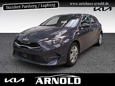 Kia Ceed / cee'd Ceed 1.5 T-GDI DCT7 Vision Sitzheiz. Navi Kamera