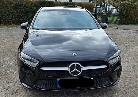 Mercedes-Benz A 180 A-Klasse Progressive- junge Sterne Garantie