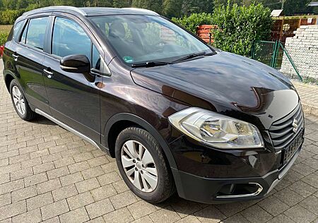 Suzuki SX4 S-Cross Club