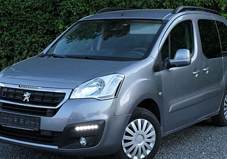 Peugeot Partner Tepee*Navi*Kamera*Klima*2xSchiebetür*5-Sitze