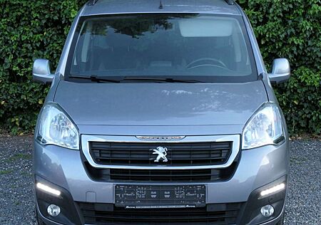 Peugeot Partner Tepee*Navi*Kamera*Klima*2xSchiebetür*5-Sitze